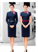 工作時(shí)正確的站姿